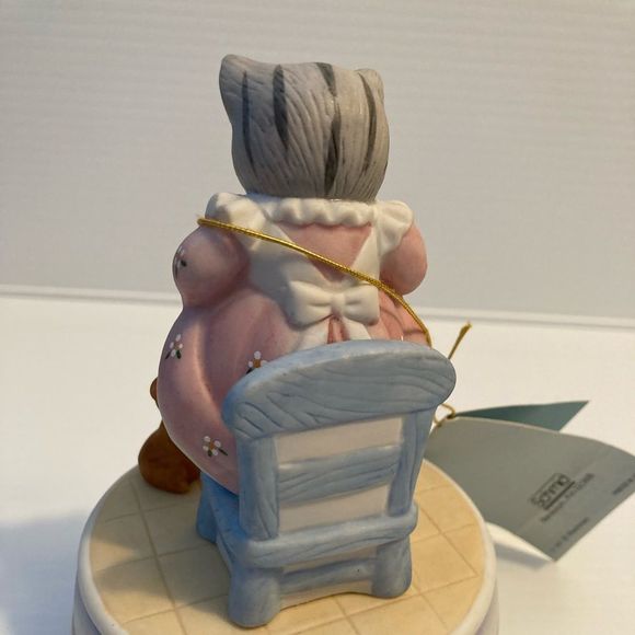 KITTY Cucumber music box - Picture 2 of 4